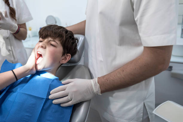 Best Cracked Tooth Emergency Dentist  in Seal Beach, CA